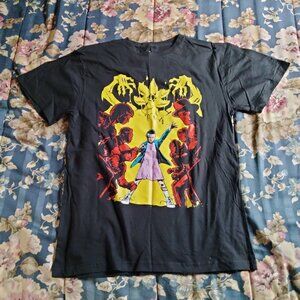 Stranger Things Loot Crate Medium (M) 100% Cotton Short Sleeve Graphic Tee Shirt